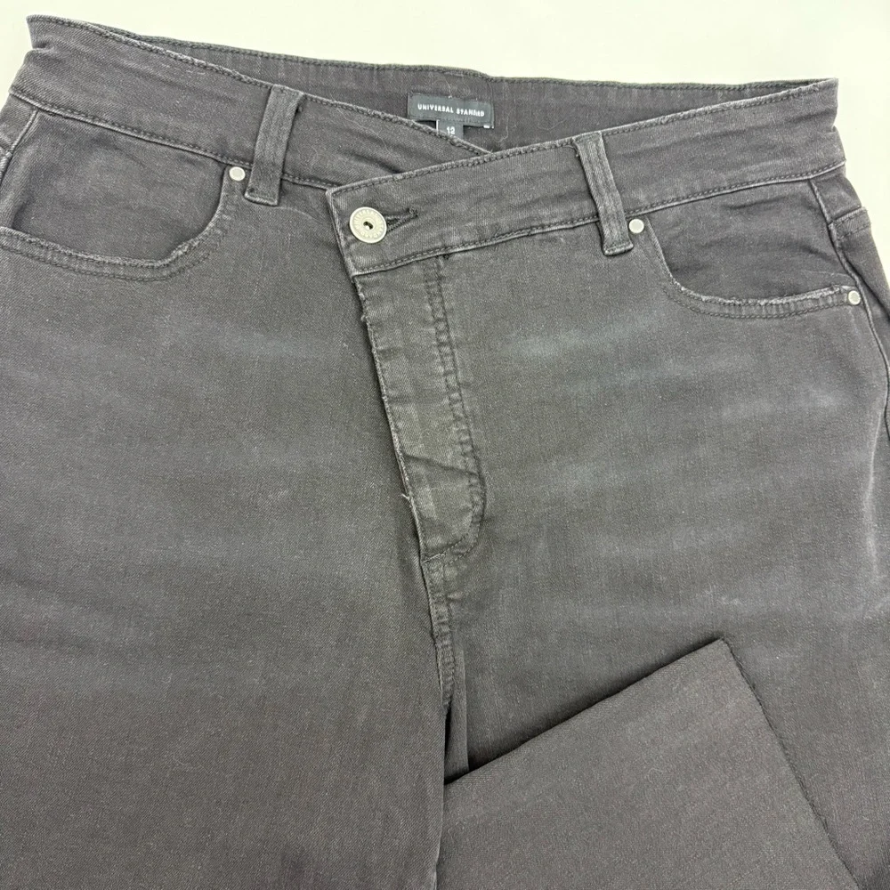 Universal Standard Katie High Rise Crossover Jeans - Broken Black - Picture 7 of 13